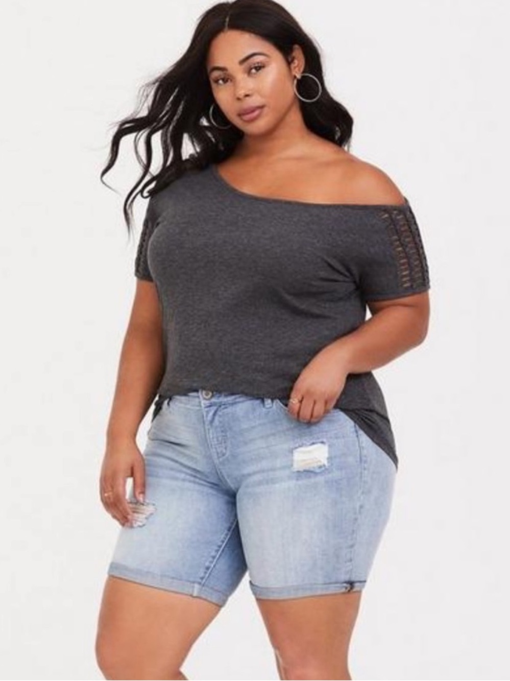 torrid Size 1 Charcoal Off-Shoulder Short Sleeve Tee
